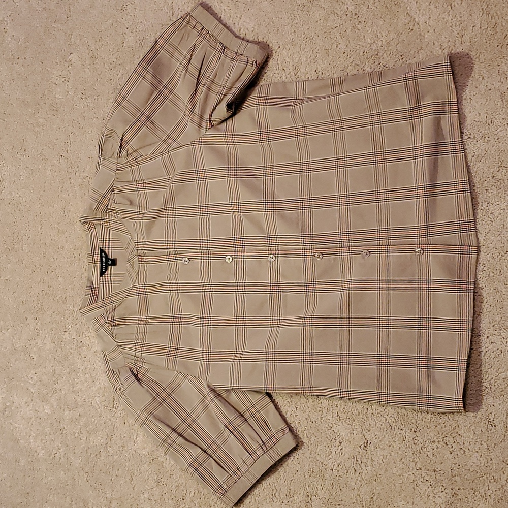 The Limited Women's Short Sleeve Button Down Size Large